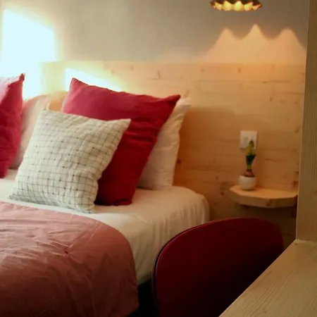 Azteca Hotel 3*